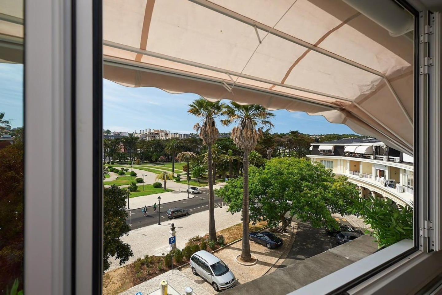 Sea View 2 Mins Walk To Beach And Estoril Casino Εξωτερικό φωτογραφία